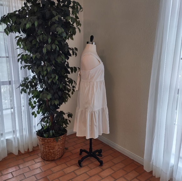 Gal Meets Glam Desiree NWT - Picture 8 of 11